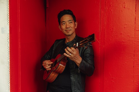 RIALTO PRESENTS Jake Shimabukuro - Holidays in Hawaii